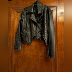Black Leather Jacket W Zippers/ Convertible Vest